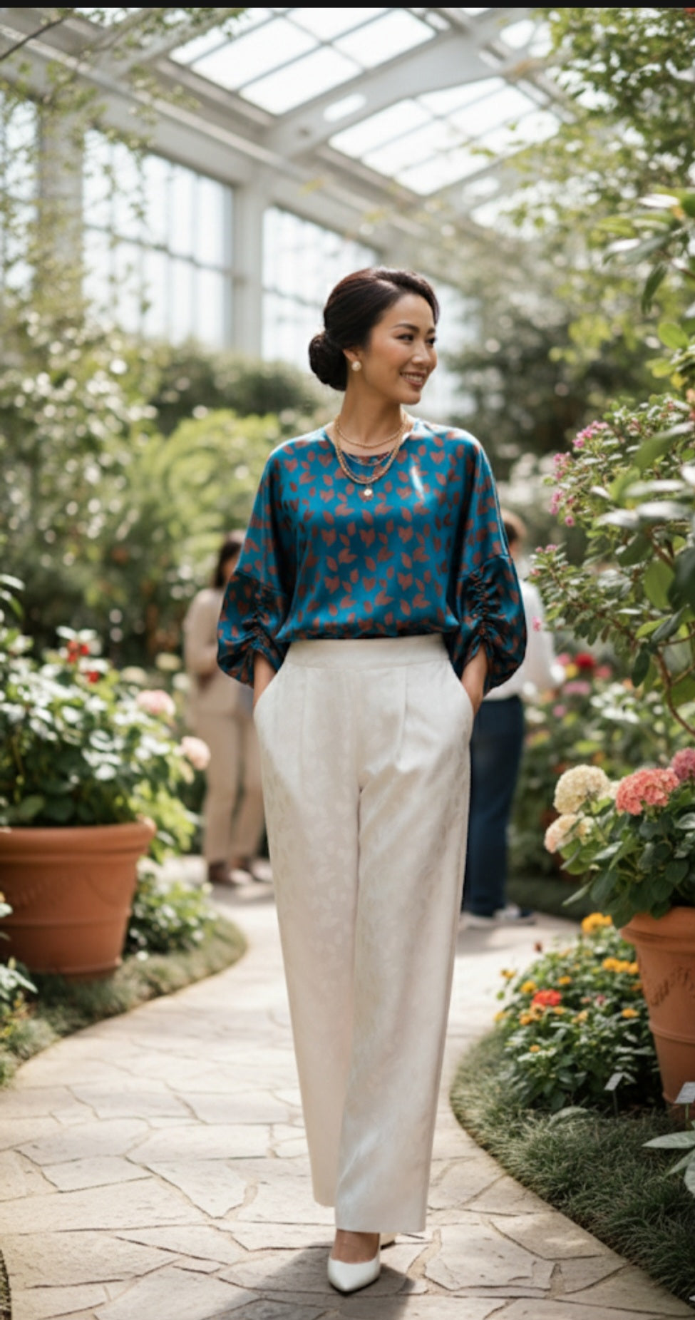 Feathers Patterned Mulberry Silk Blouse and Wide leg pants