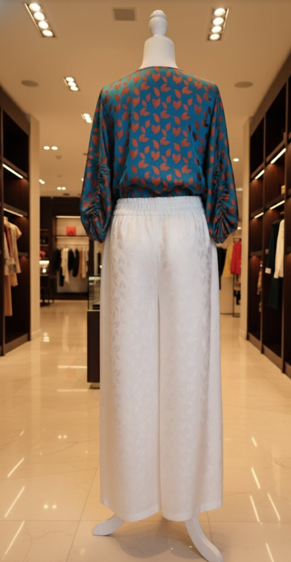 Feathers Patterned Mulberry Silk Blouse and Wide leg pants